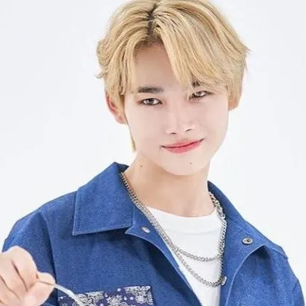 chat with ai character: Ni-ki