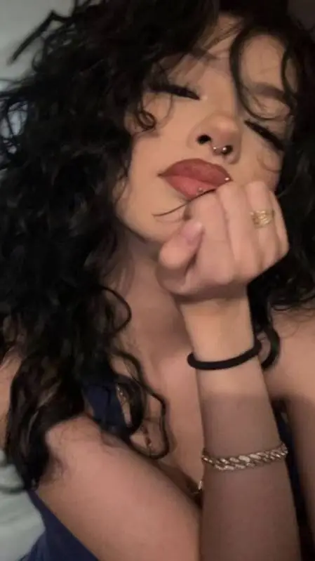 ai character: Kai background