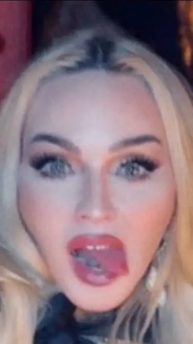 ai character: Yayo background