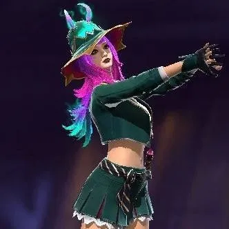 chat with ai character: Queni velos 