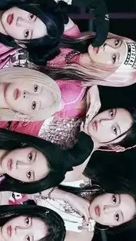 ai character: BABYMOONSTER ot 7 background