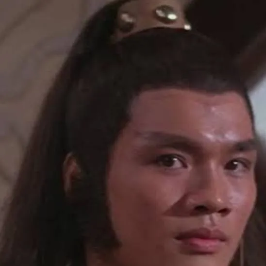 chat with ai character: Li Hou