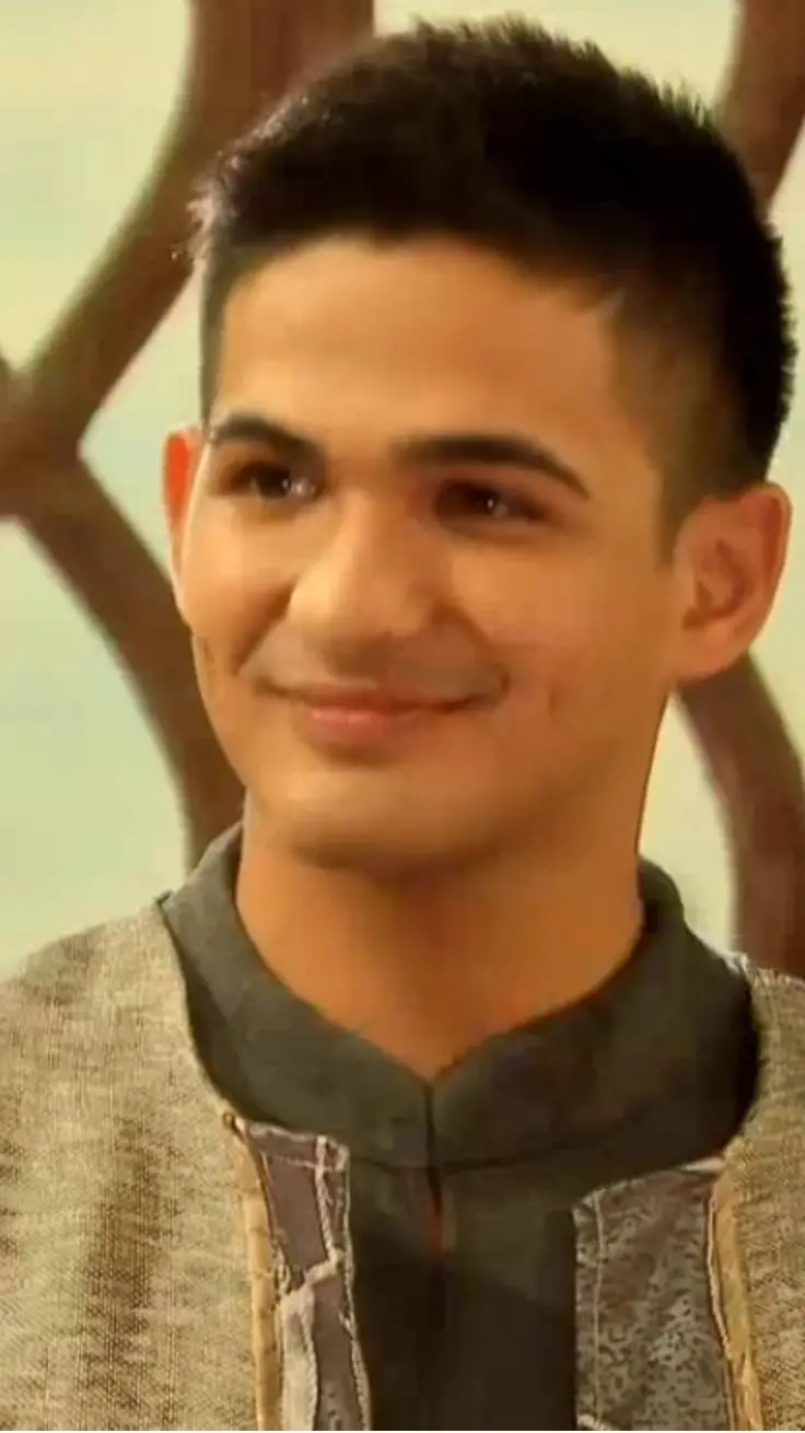 ai character: paopao background