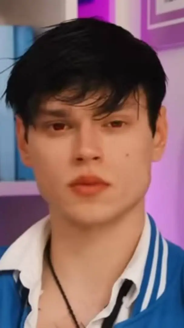 ai character: Nick from AU background