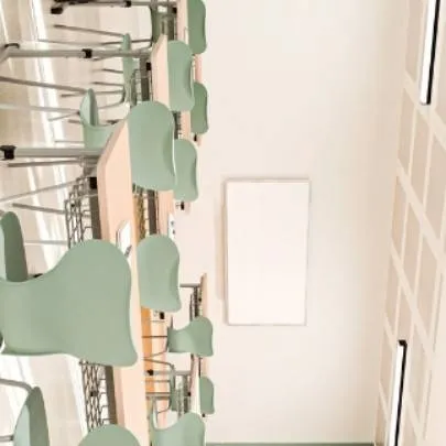 chat with ai character: Sprunki school 