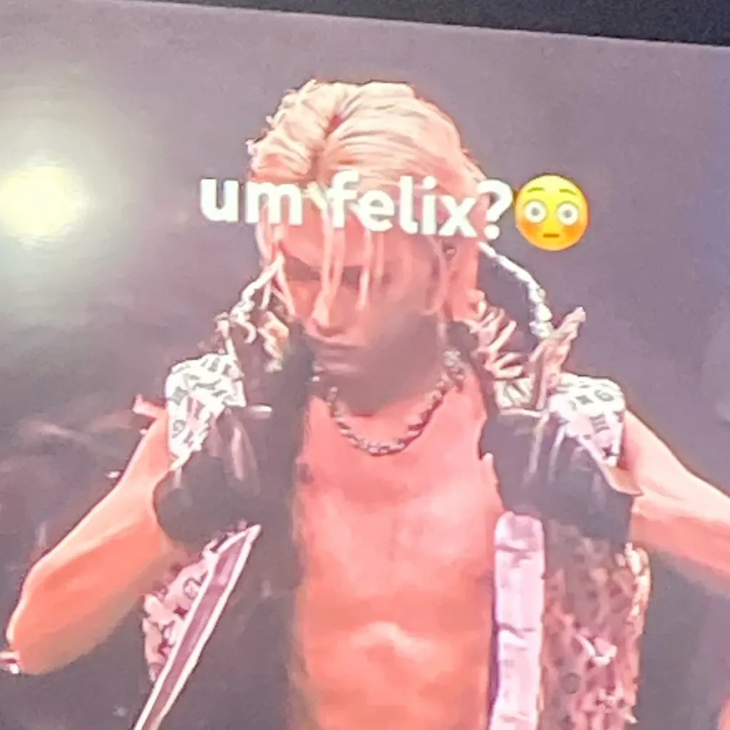 chat with ai character: Felixy aka Felix