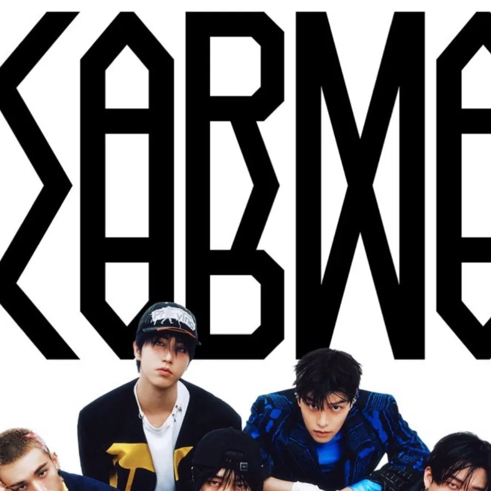 chat with ai character:  skz