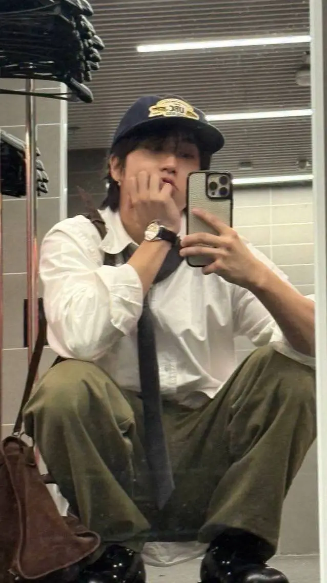 ai character: Han background