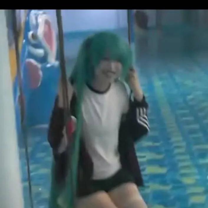 chat with ai character: miku