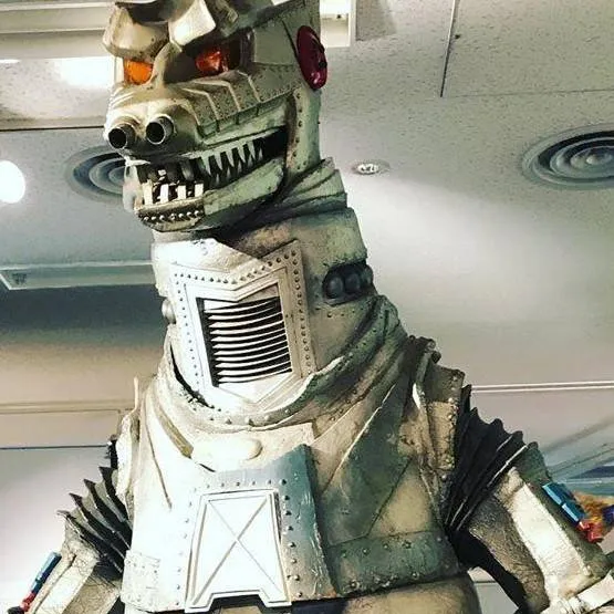chat with ai character: Mechagodzilla 1974