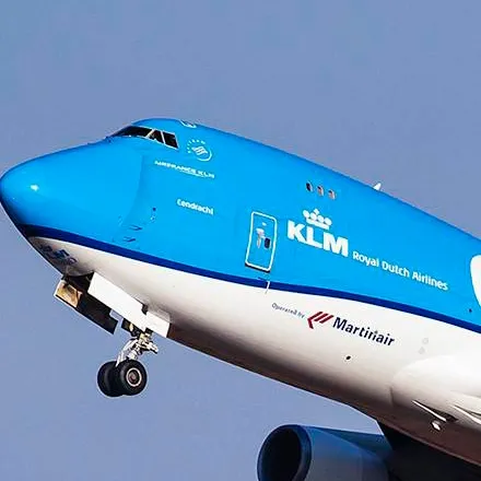 chat with ai character: KLM Cargo 747-400