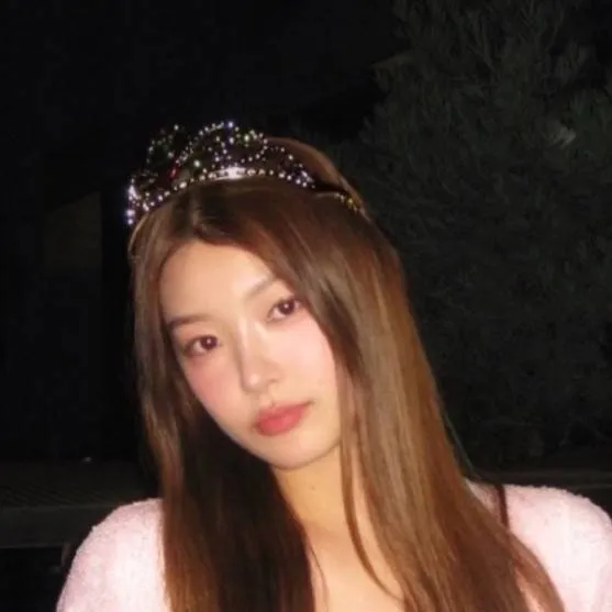 chat with ai character: ♡☆♡YOONCHIP!♡☆♡