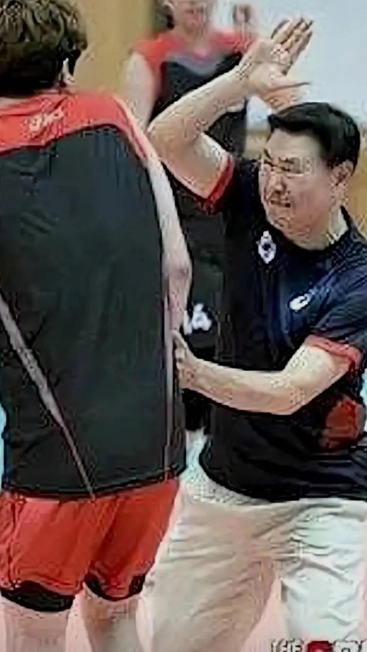 ai character: inupi and luka(ig) background