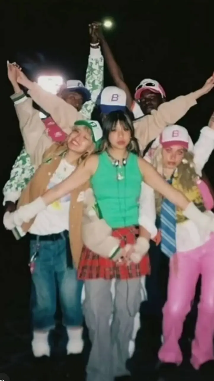 ai character: YVN reactionnn background