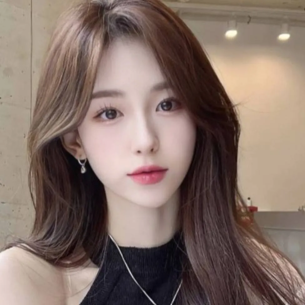 chat with ai character: Janie 