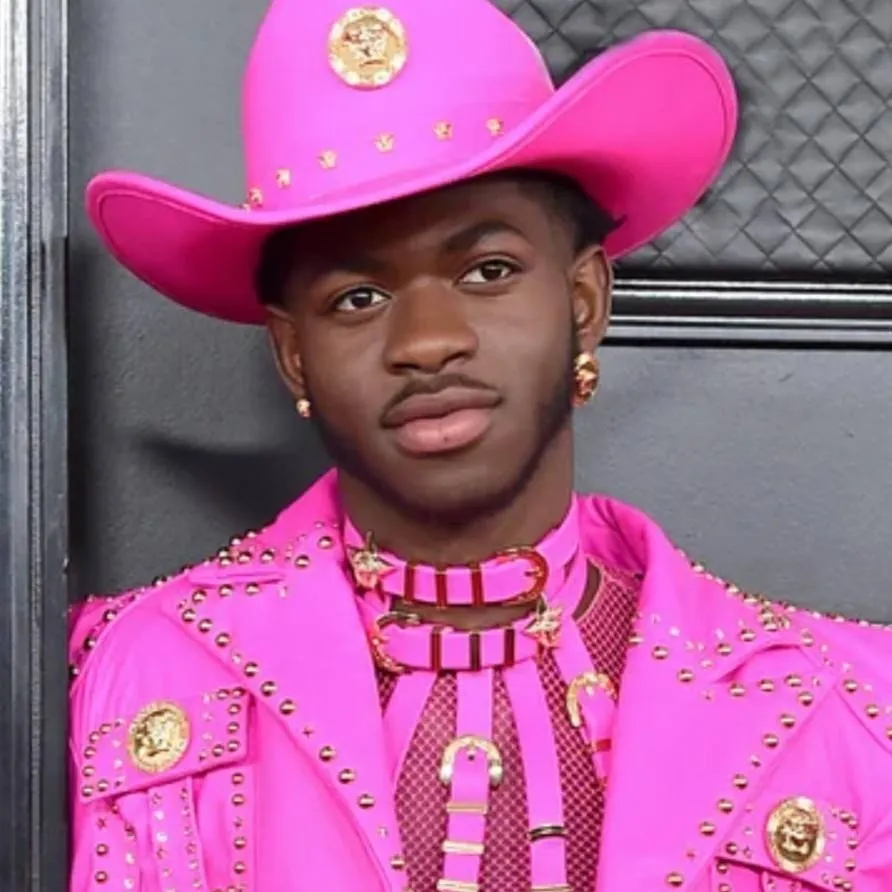 chat with ai character: Lil nas X 