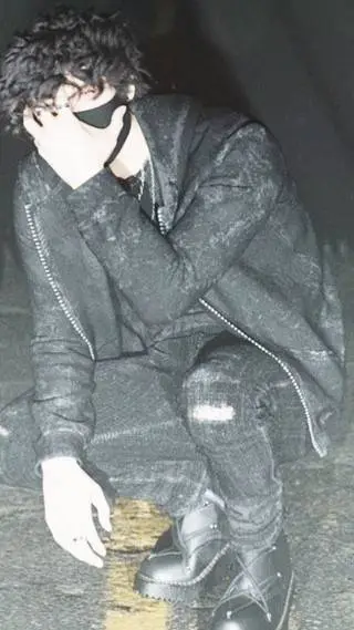 ai character: Corpse Husband  background