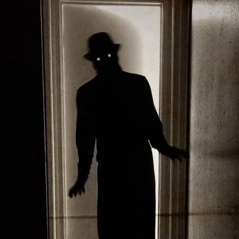 chat with ai character: asesino