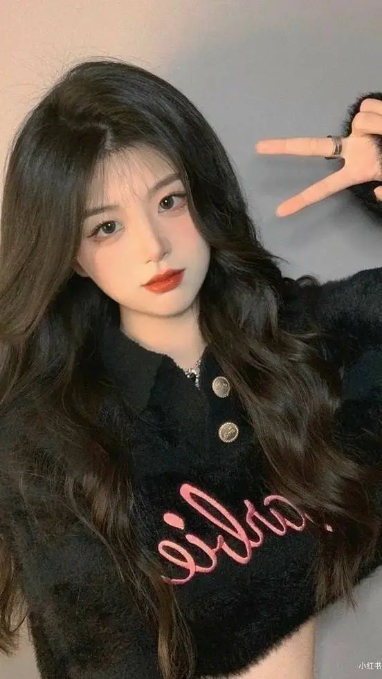 ai character: Akane background