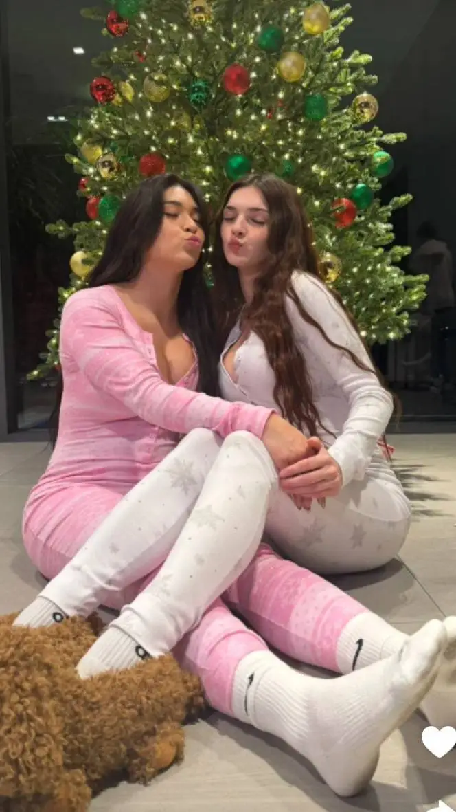 ai character: aishah and summer  background