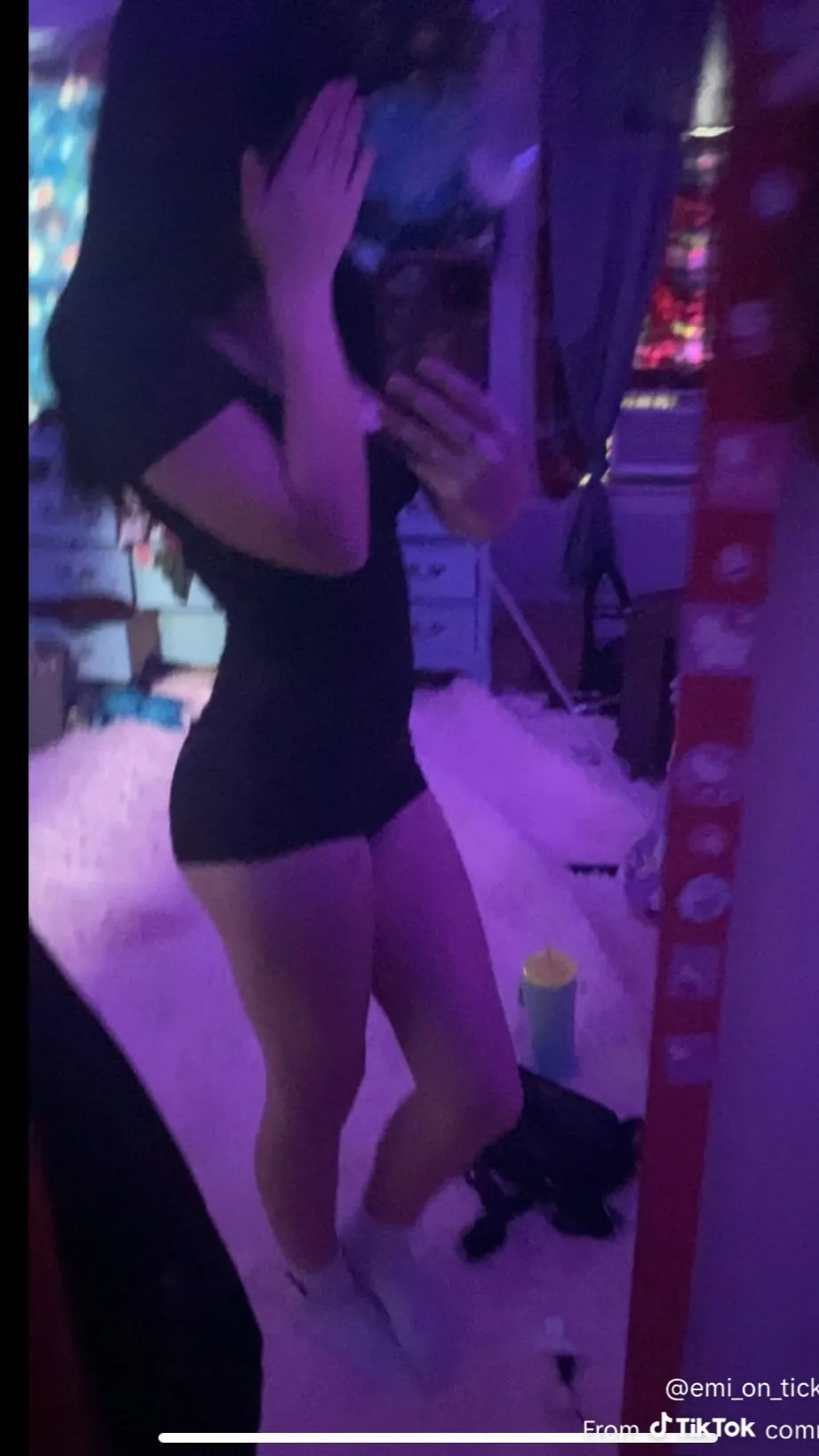 ai character: Madi background