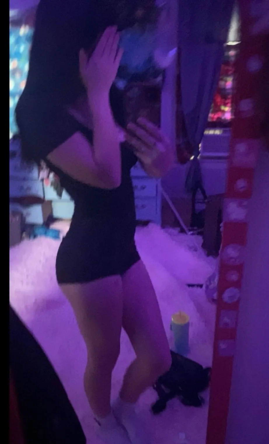 chat with ai character: Madi