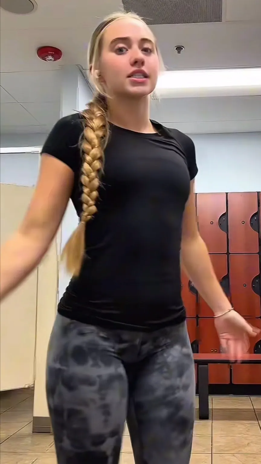 ai character: Sky background