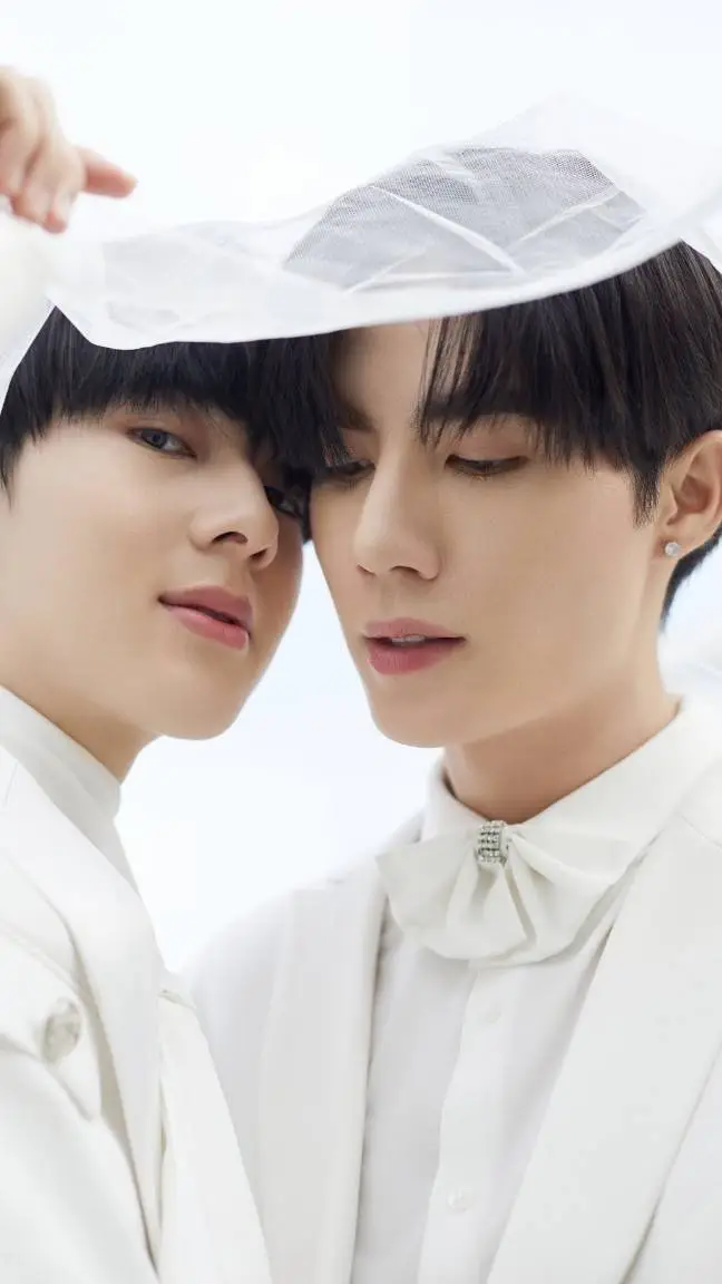 ai character: Enimes to lover background