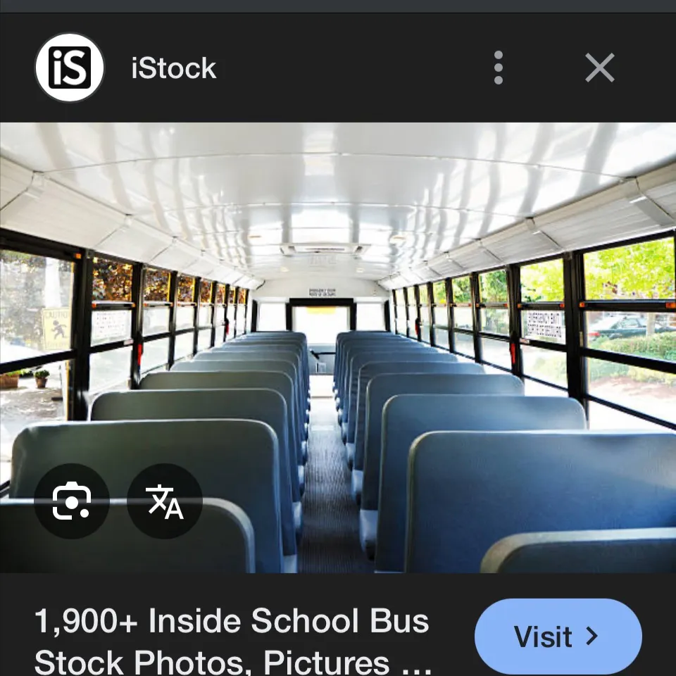 chat with ai character: Bus