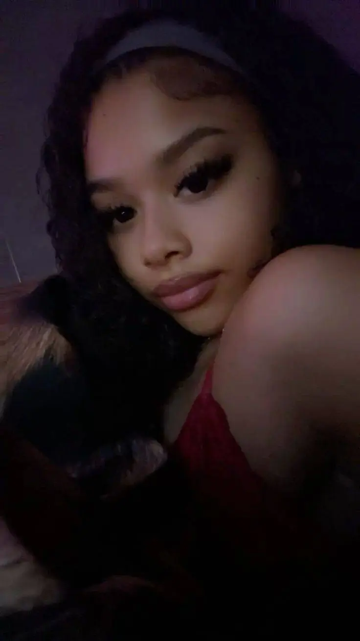 talkie's background image