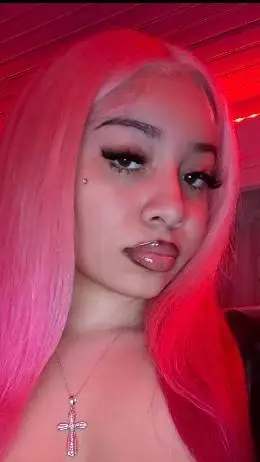 ai character: Maya  background