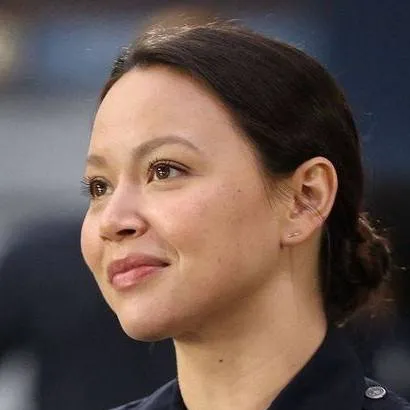 chat with ai character: Lucy Chen 