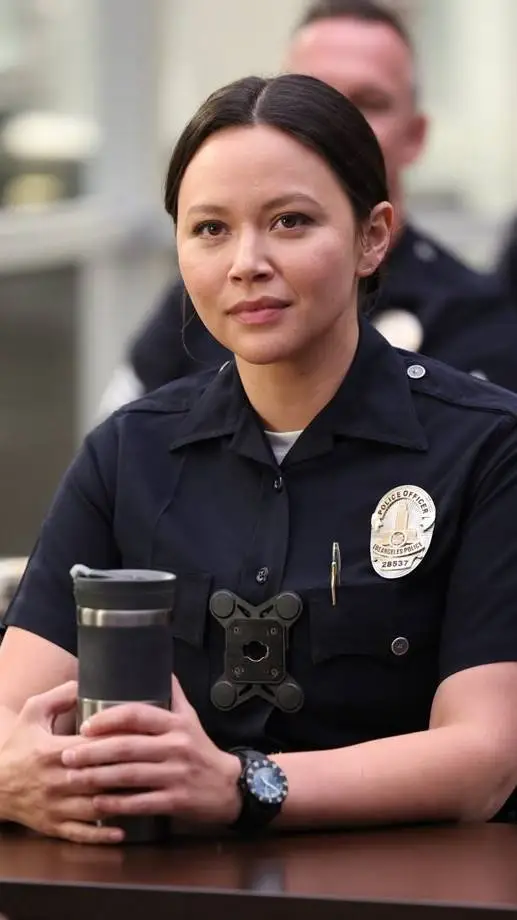 ai character: Lucy Chen background