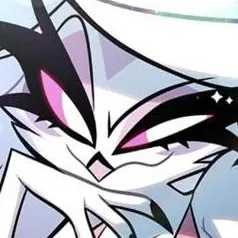 chat with ai character: Stella