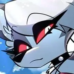 chat with ai character: Loona en la Playa