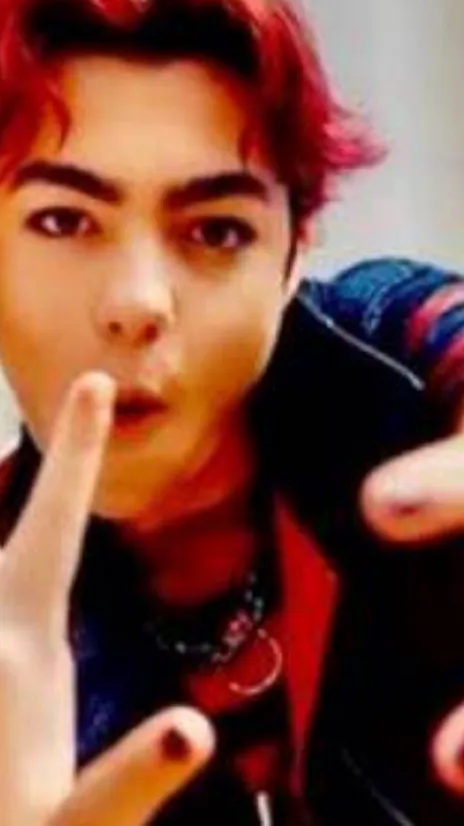 Talkie AI - Chat with Victor