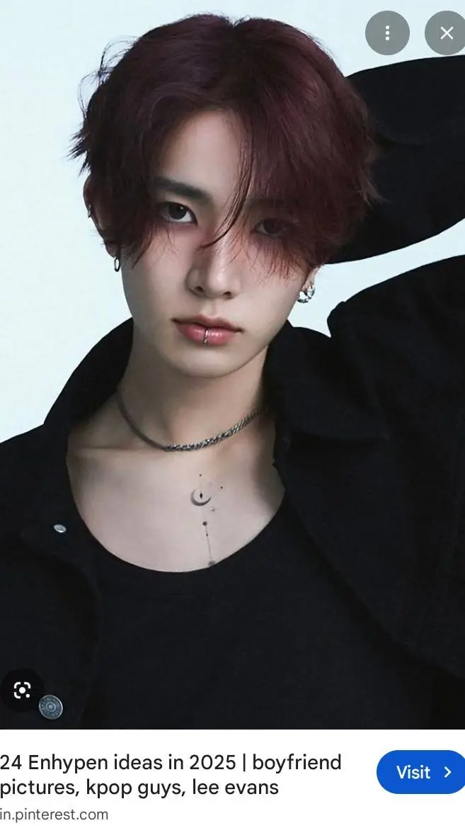 ai character: EN- villain-hero  background