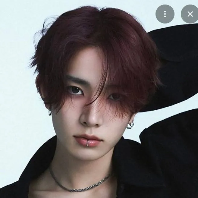 chat with ai character: EN- villain-hero 