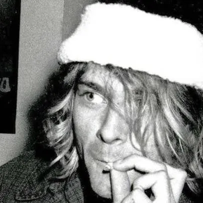 chat with ai character: KurtCobain
