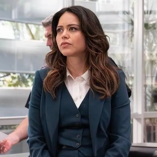 chat with ai character: wopez