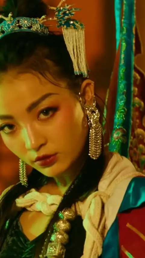 ai character: vava background