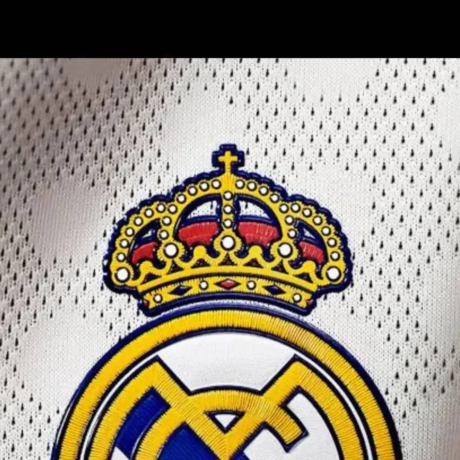 chat with ai character: Real madrid 