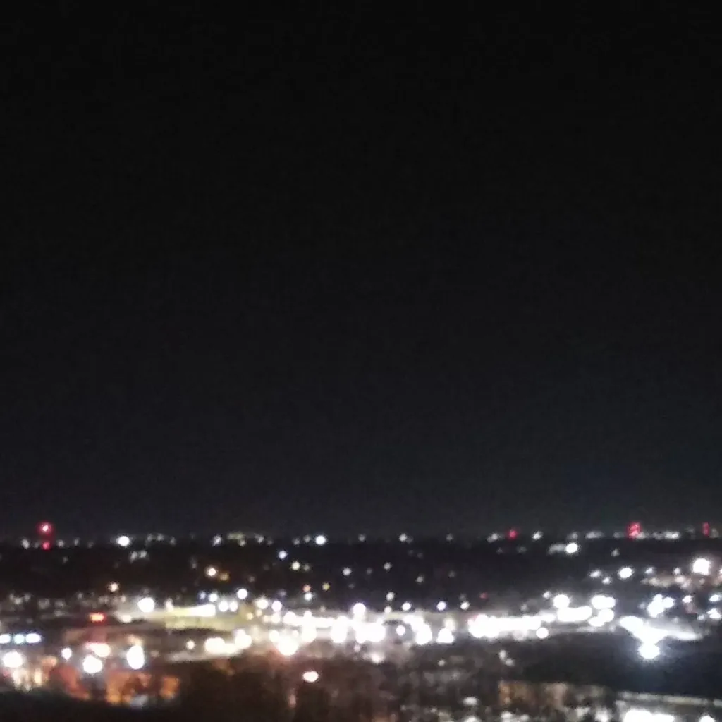 chat with ai character: poplar ice cream