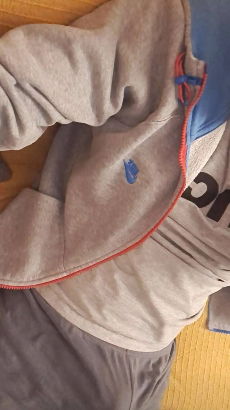 ai character: Freddie background