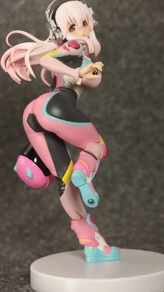 ai character: super sonico :3 background