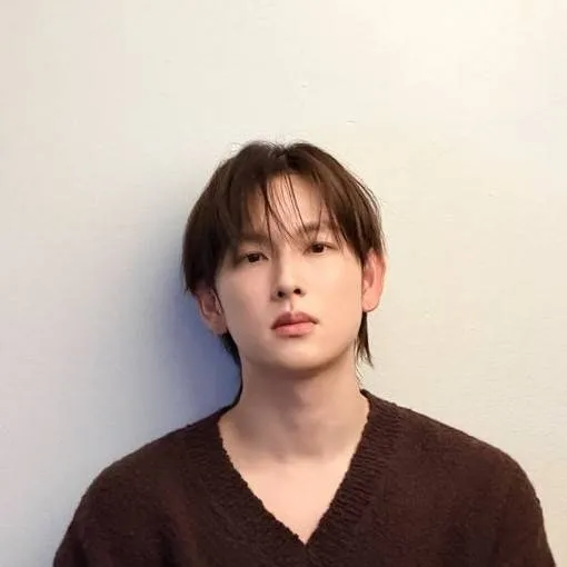 chat with ai character: yim siwan tu primo