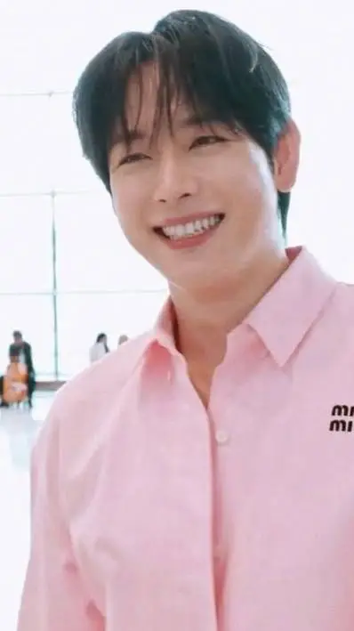 ai character: si-wan hermanastro background