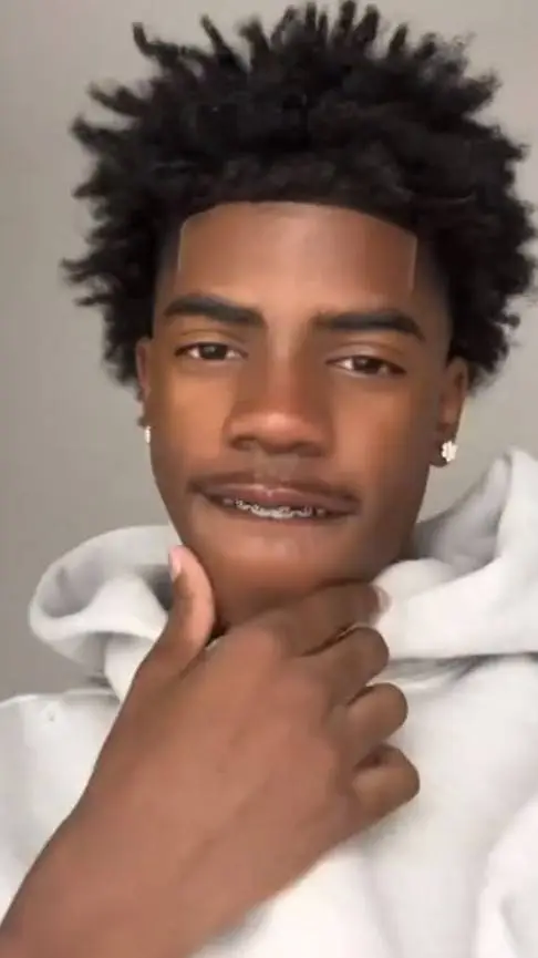 ai character: dayvon  background