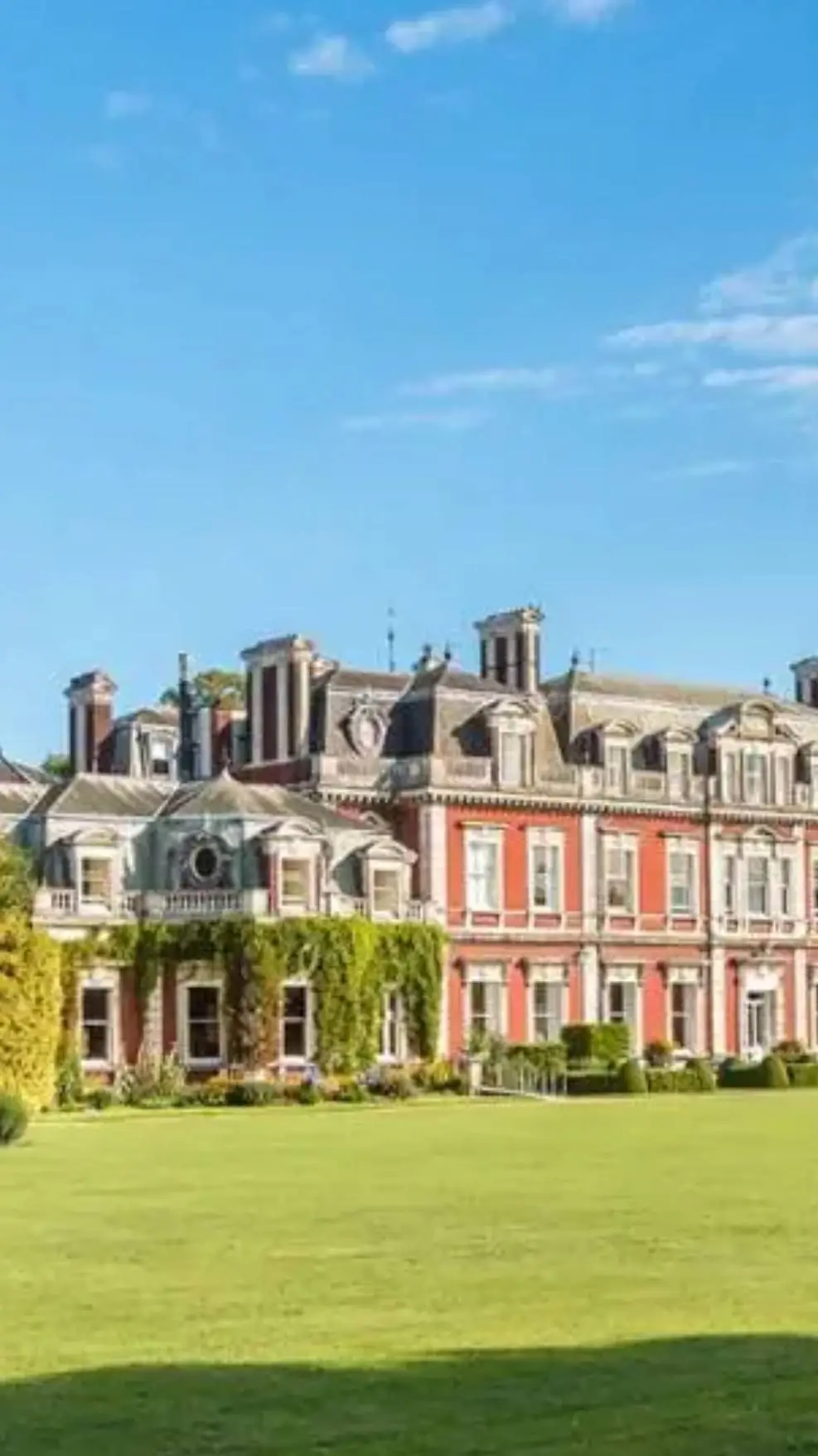ai character: Tring Park School background