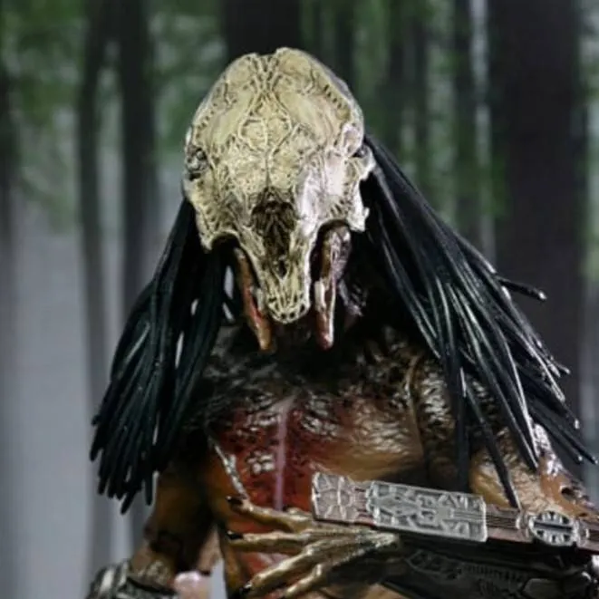 chat with ai character: predador 